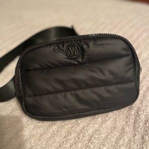 Lululemon Everywhere Belt Bag Wunder Puff